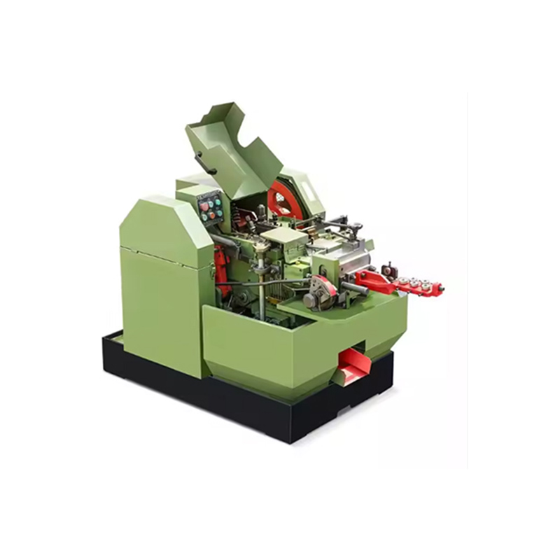 چگونه یک ماشین شکل‌دهی سرد قطعه پرچ کارایی تولید بست با دقت بالا را به دست می‌آورد؟